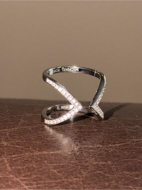 Michael Kors Silver Tone Pavé Open V Ring